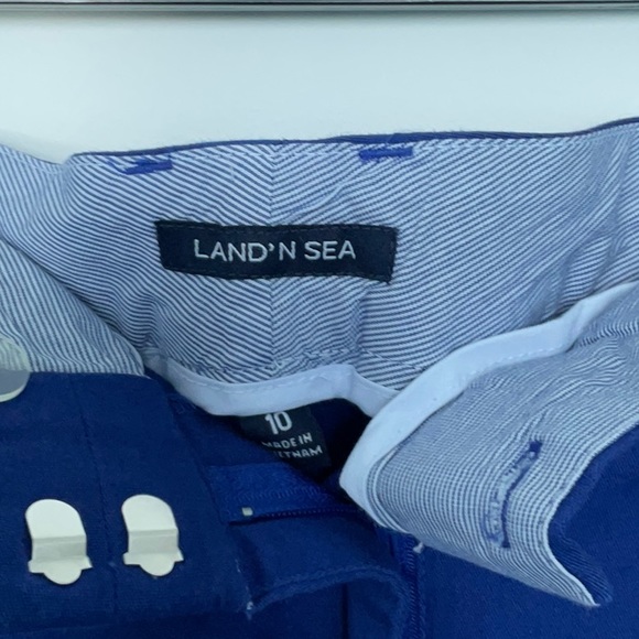 Land n’Sea women’s city walking shorts, Royal blue , size 10 , NWT - Picture 4 of 4